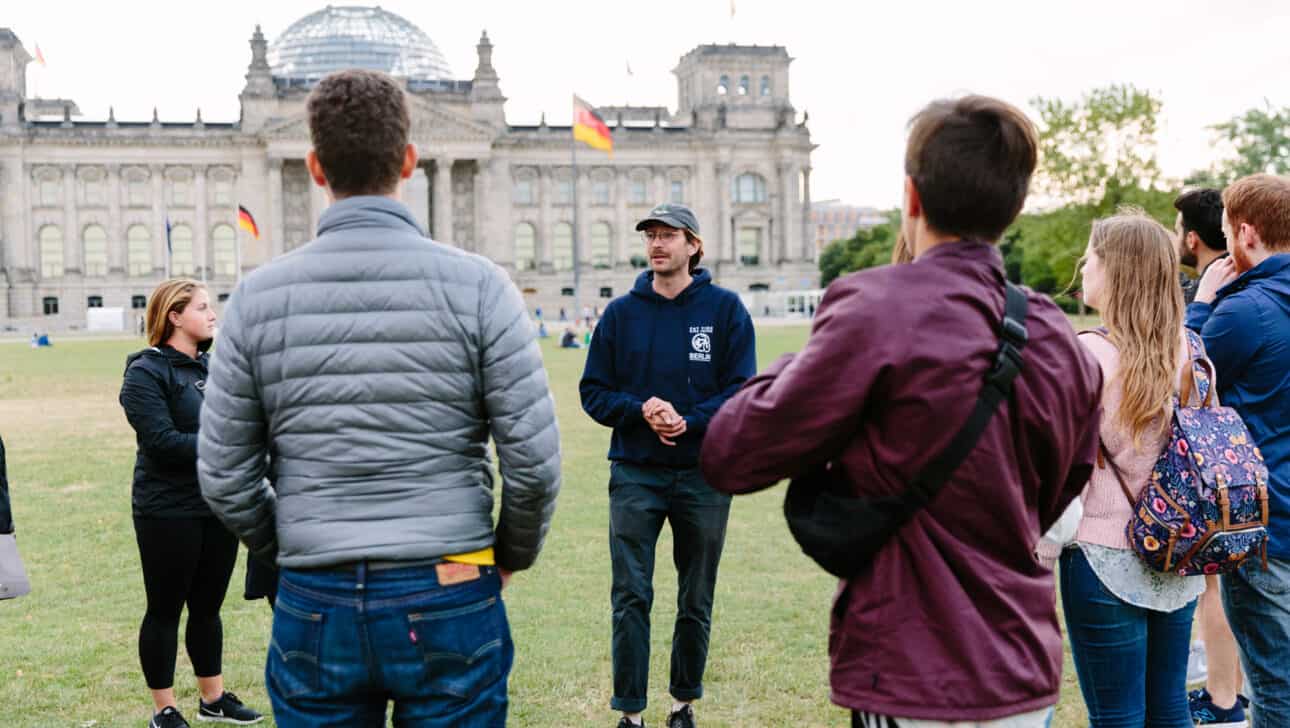 Berlin, Attractions, Reichstag, Berlin-Reichstag-Slider2.